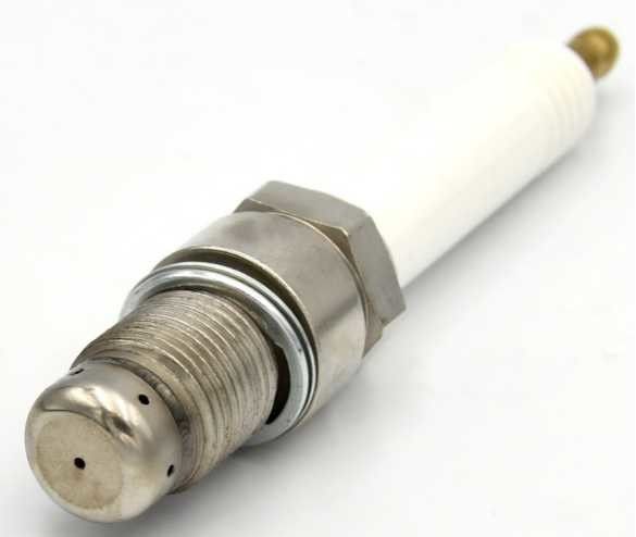 OEM Spark Plug For MTU X52404500052 X52404500049 MTU 4000 Series