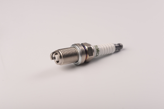 Berühmte Selbstzündkerzen K6RTC (BKR6E) für Honda Toyota BMW VW SEAT Ford