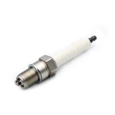 Hochwertiger Zündkerzersatz für RB77CC