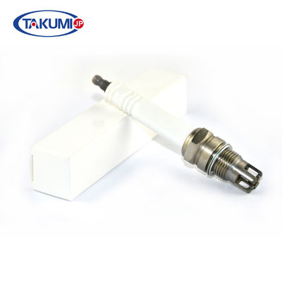 Zündzündkerze der Serie 320 77 Wärmebereich Ersetzen für P7.1V5 351000