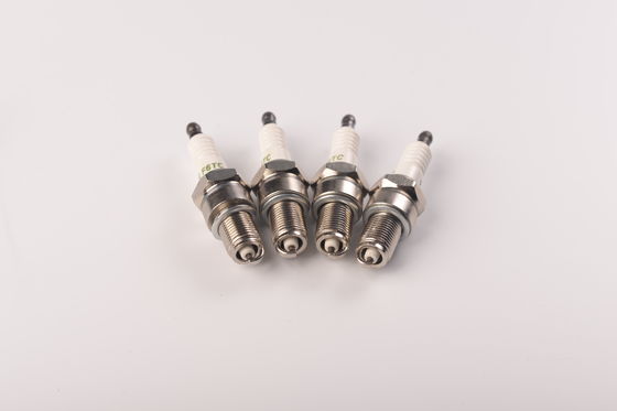 F6TC-Selbstzündkerze-Ersatz mit Kupferkern-Material