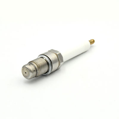 FB95WPV Federal Mogul/TENNECO Zündkerze für den Einsatz in MTU-Gasmotoren der Baureihe 4000.